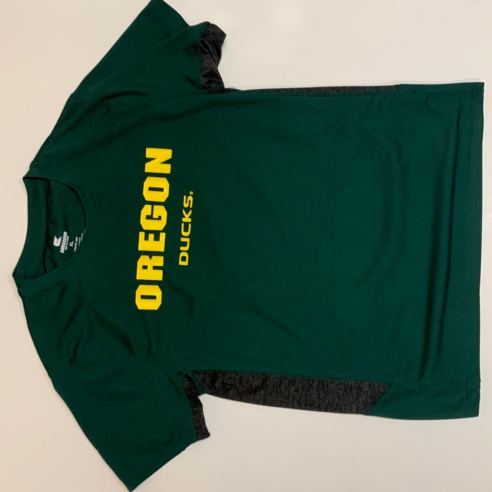 Oregon Ducks technical t-shirt. Youth XL. Used